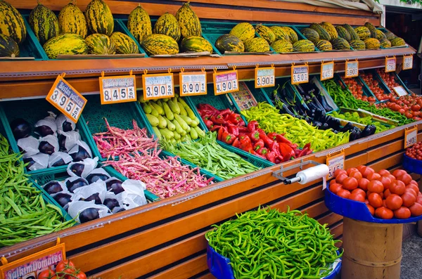 Rynek owoców i warzyw — Zdjęcie stockowe