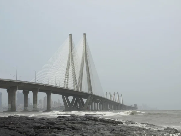 Морской мост Ира-Ворли, официально названный Радживом Ганди — стоковое фото