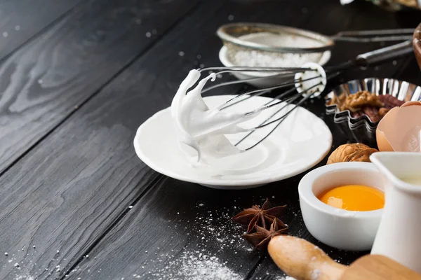 Ingrédients de cuisson pour pâtisserie de Noël — Photo