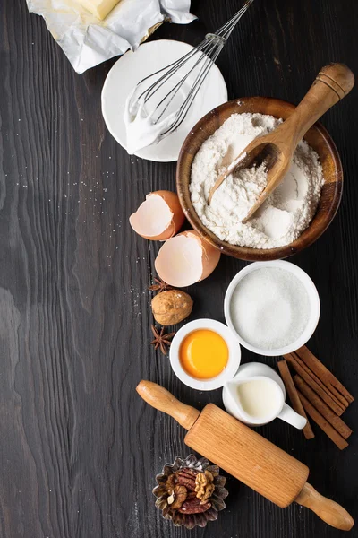 Ingredienti da forno per pasticceria natalizia — Foto Stock