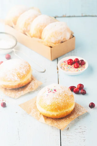 Rosquillas recién horneadas —  Fotos de Stock