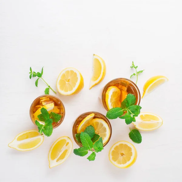 Traditional Iced Tea Lemon Mint Ice Tall Glasses Summer Cold — 스톡 사진