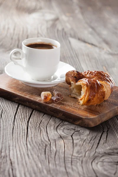 Fresh croissants on table — Stock Photo, Image