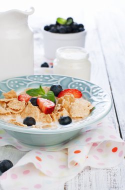 Kepekli pul ile sağlıklı kahvaltı