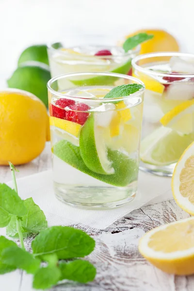 Taze yaz limonata — Stok fotoğraf