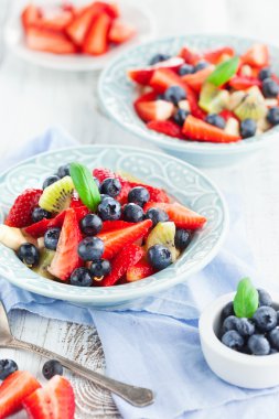 Taze Meyve Salatası