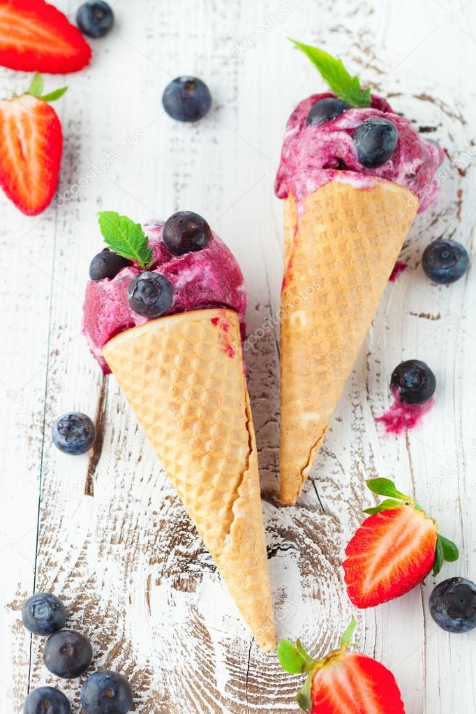 Ice Cream with fruits