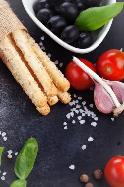 İtalyan grisini ekmek sopa
