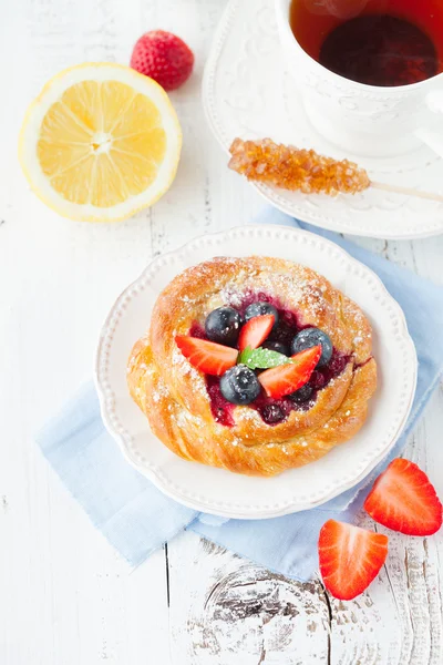 Tasty buns with berries — Stock Photo, Image