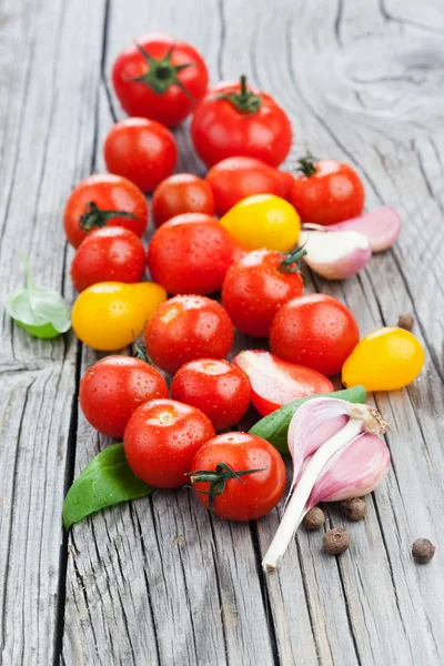 Produtos hortícolas frescos — Fotografia de Stock