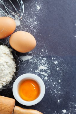 Malzemeler ve araçlar için pişirme