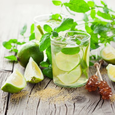 Lemonade with fresh lemon and lime