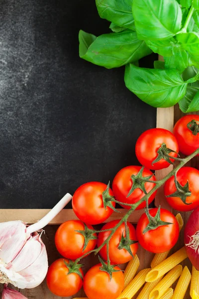 Ingredientes alimenticios italianos — Foto de Stock