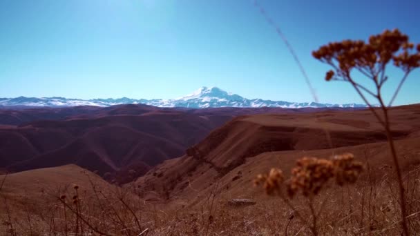 Monte Elbrus Autumn Elbrus Caer Las Montañas Del Cáucaso Región — Vídeos de Stock