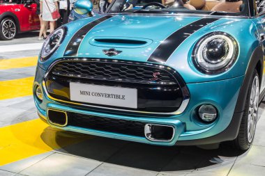 Mini Cooper Cabrio Tayland 37 Bangkok Inte içinde gösterdi