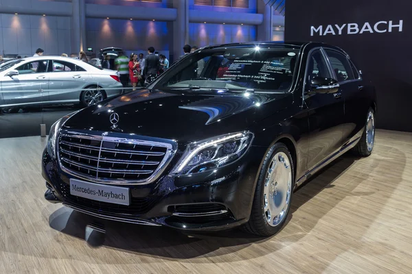 Mercedes Benz-Maybach S500 mostró en Tailandia la 37ª Bangkok — Foto de Stock