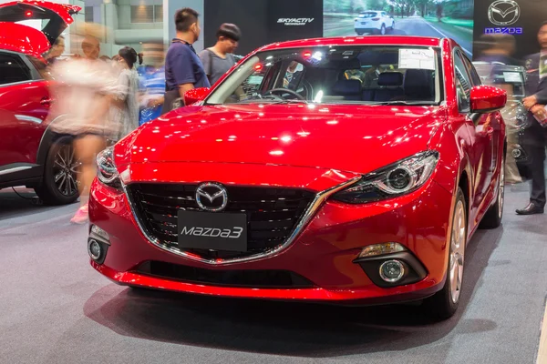 Всі нові Mazda3 хетчбек показали в Таїланді 37-го Бангкока в — стокове фото