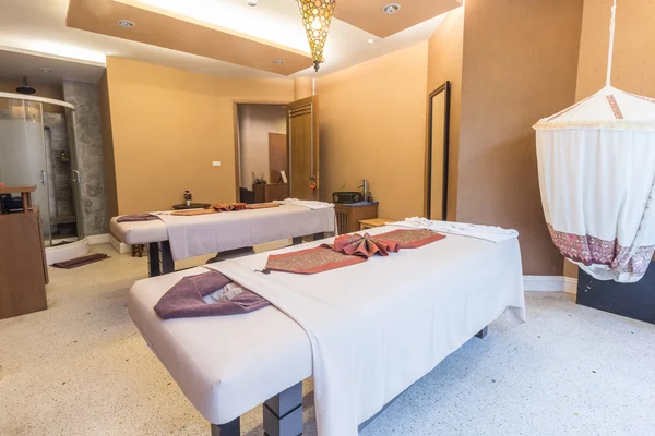 Massage room in a spa salon — Stock Photo, Image
