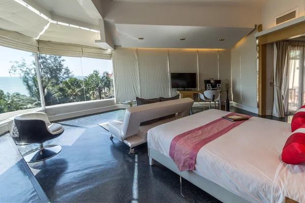 Estilo Moderno Sala Estar Con Cama Vistas Mar Complejo Tailandia — Foto de Stock