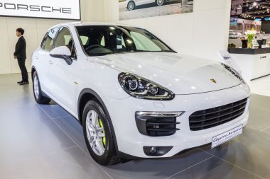 Porsche Cayenne Se Hibrit