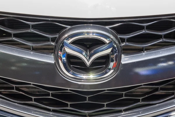 Mazda logosu ön ızgara