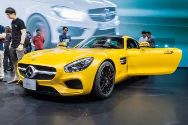 Mercedes Amg Gts ekranda