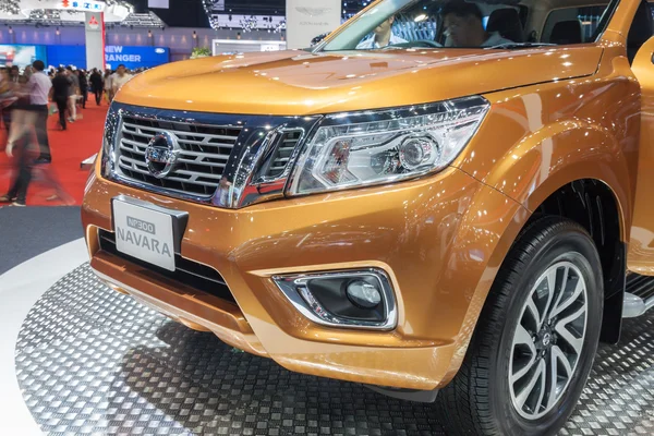 Frente al Nissan NP300 Navara — Foto de Stock