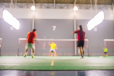 Badminton oynamaya defocus 