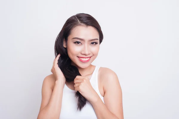 Asiática hermosa mujer cuidado de la piel —  Fotos de Stock