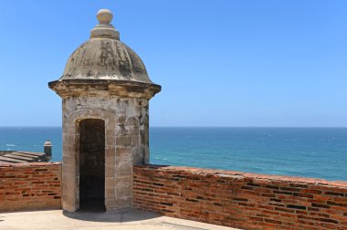 San Juan, Porto Riko 'daki Castillo San Cristobal' da taret.