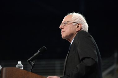 Saint Charles, Missouri Bernie Sanders ralli