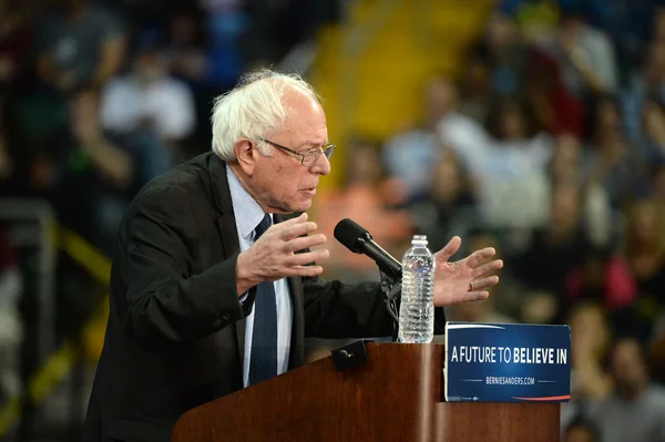 Bernie sanders rallye in saint charles, missouri Stockbild