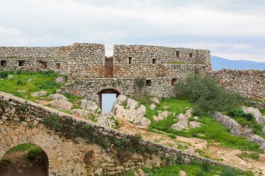 Palamidi Kalesi yakınındaki Nafplion şehir, Yunanistan.