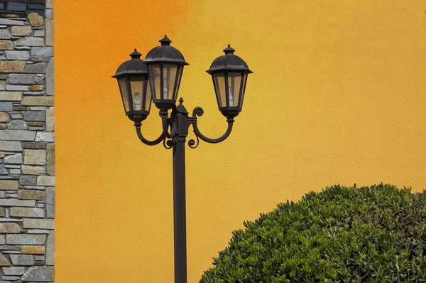 Velha luz de rua — Fotografia de Stock