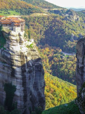 Görünümü bir Meteora manastırları. Yunanistan