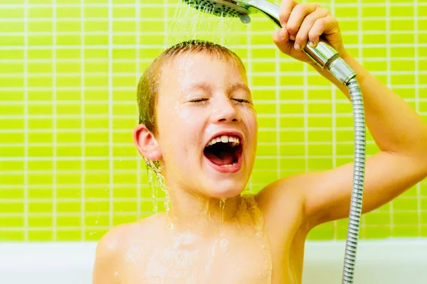 Boy Bathtub Washes His Head Water Sprayed Shower Head Funny — Stock Photo, Image