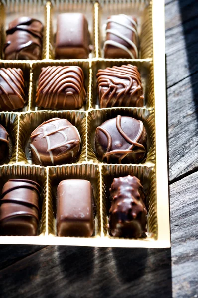 Különböző csokoládés cukorkák — Stock Fotó