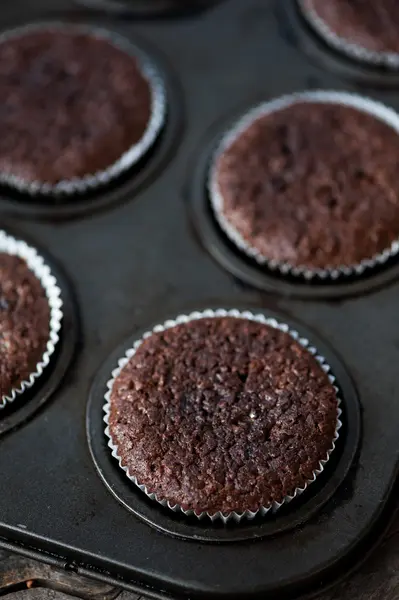 Homemade chocolate cupcake — Stock Photo, Image