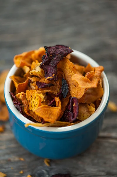 Mixed vegetable chips — Stock Photo, Image