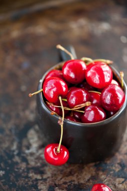 Kırmızı organik kiraz