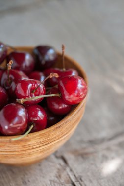 Kırmızı organik kiraz