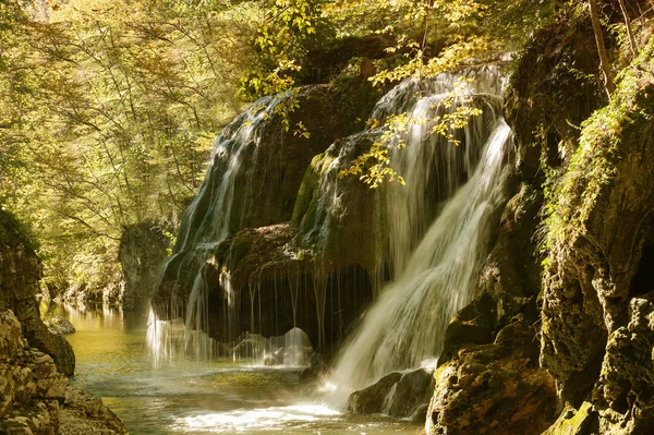 Bigar wasserfall in rumänien — Stockfoto