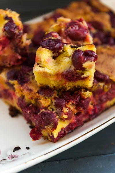 Cherry cake — Stock Photo, Image