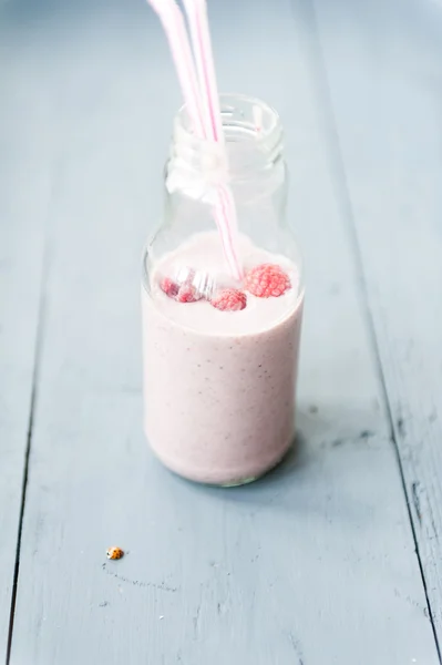 Hallon milkshake — Stockfoto