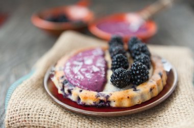 BlackBerry Tart