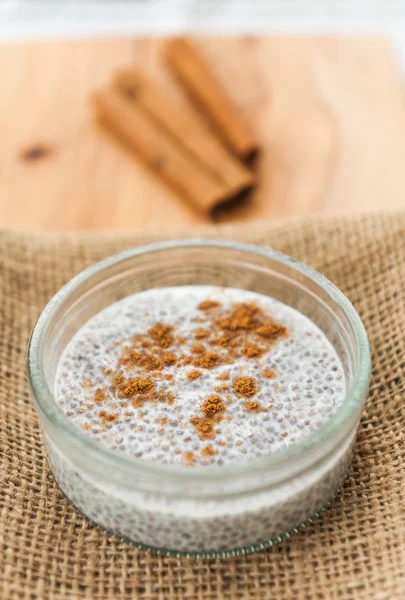 Chia pudding met kaneel — Stockfoto