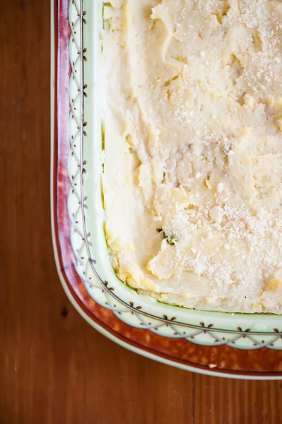 Gebakken aardappelen met kaas en broccoli — Stockfoto