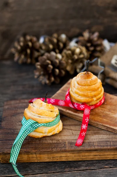 Pear baked in pastry for Christmas — Stock Photo, Image