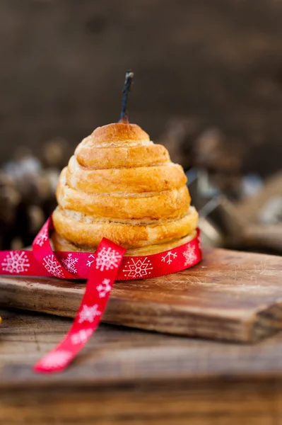 Pear baked in pastry for Christmas — Stock Photo, Image