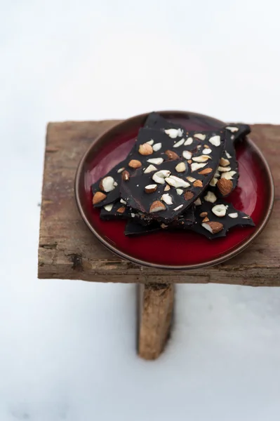 Chocolat végétalien cru fait maison — Photo